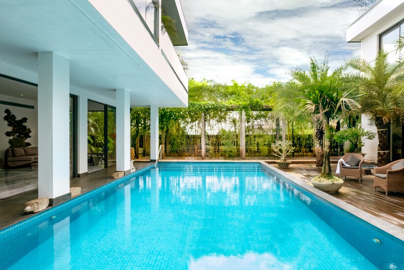 sj villa amorzito goa living swimming pool 2 home-page