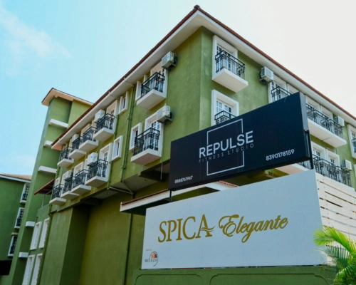 S&J the Hillside Luxury Suites