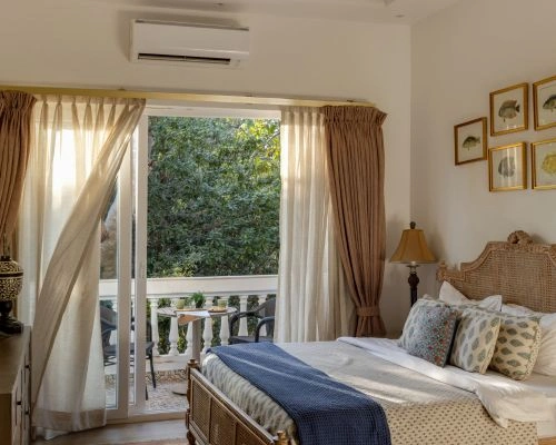 Luxurious 4BHK Villa with private pool Amanassa 3