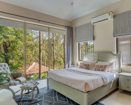 Trezora Candolim - Luxury 4bhk villa with pool