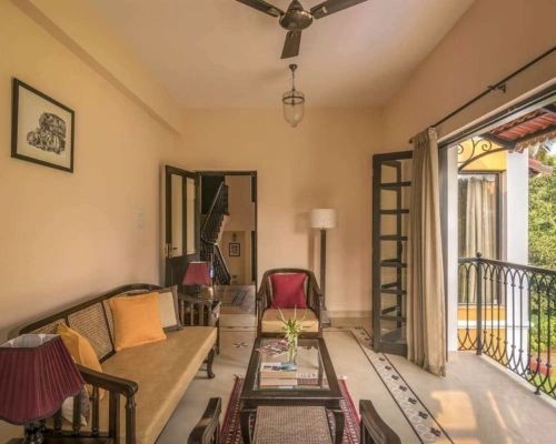 4BHK Goan Villa with pool in Arpora